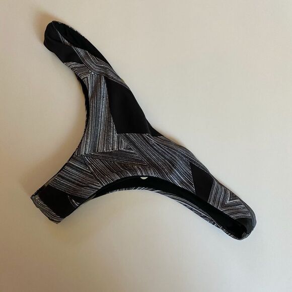 L*Space Congo Reversible Bitsy Cut Bikini Bottom‎ nwt - Picture 5 of 9